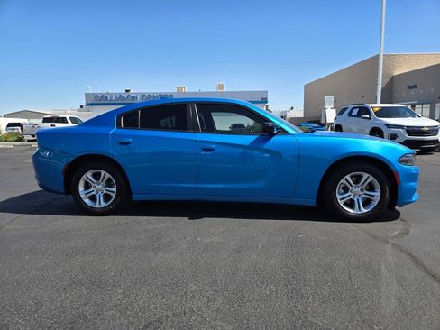 Used 2023 Dodge Charger SXT RWD image 7