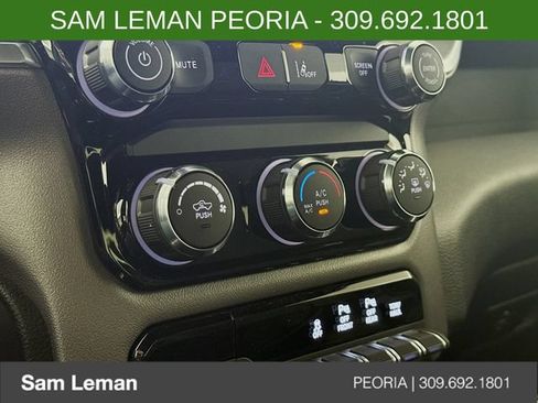 New 2026 RAM 1500 Express AWD/4WD image 15