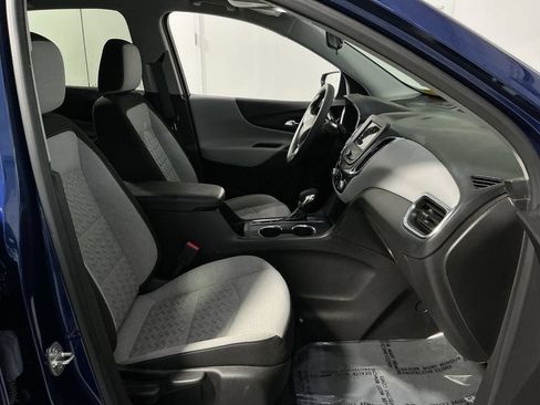 Used 2023 Chevrolet Equinox LS w/ LS Convenience Package FWD image 26