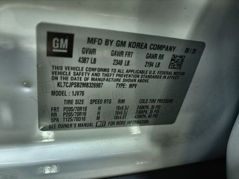 Used 2021 Chevrolet Trax LT AWD/4WD image 39