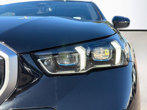 New 2026 BMW 530i w/ M Sport Package image 9