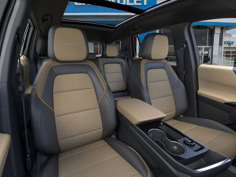 New 2026 Chevrolet Equinox ACTIV image 16