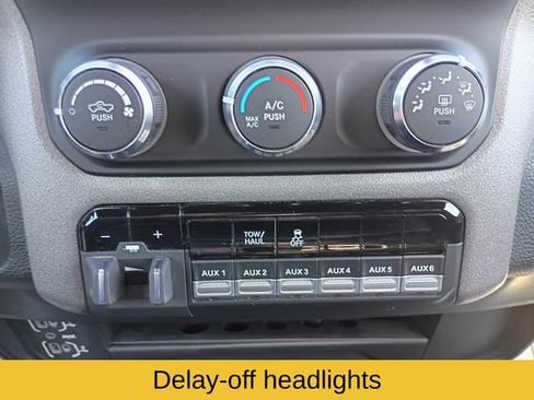 Used 2021 RAM 2500 Tradesman AWD/4WD image 17