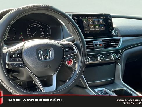 Used 2018 Honda Accord Sport image 26