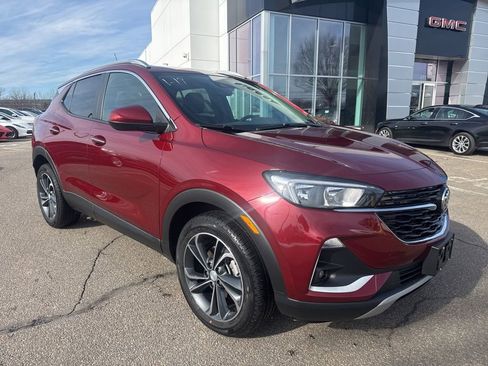 Used 2023 Buick Encore GX Select image 2