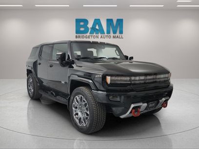 New 2024 GMC Hummer EV 3X w/ LPO, Illumination Package