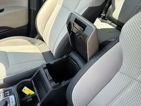 Used 2023 Subaru Forester Premium AWD/4WD image 22