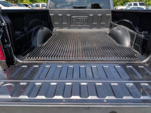 Used 2022 RAM 1500 Big Horn w/ Night Edition RWD image 29