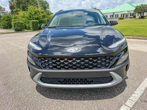Used 2023 Hyundai Kona SEL FWD image 8