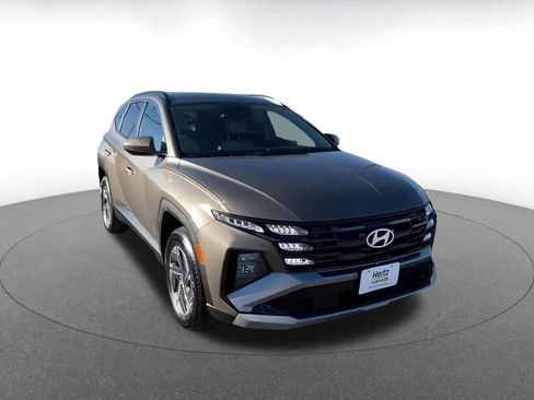 Used 2025 Hyundai Tucson Blue image 3