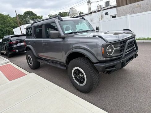 Used 2022 Ford Bronco 4-Door AWD/4WD image 2