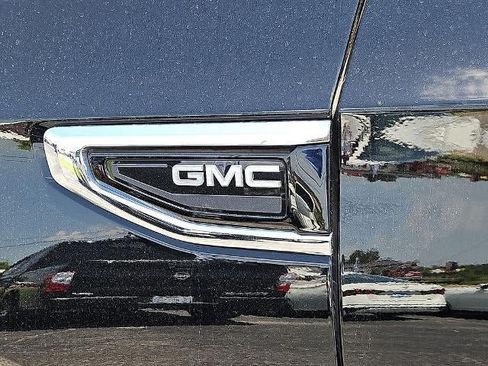 Used 2022 GMC Yukon SLT w/ SLT Luxury Package AWD/4WD image 14