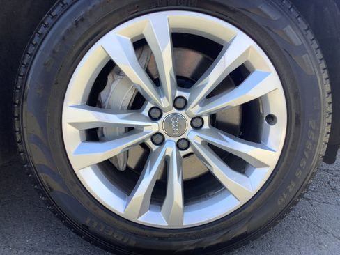 Used 2019 Audi Q7 2.0T Premium w/ Convenience Package AWD/4WD image 20