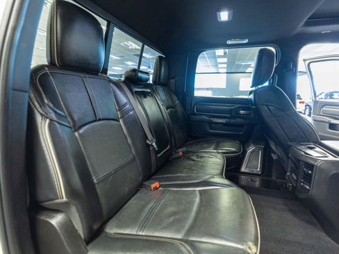 Used 2019 RAM 3500 Limited w/ Max Tow Package AWD/4WD image 32