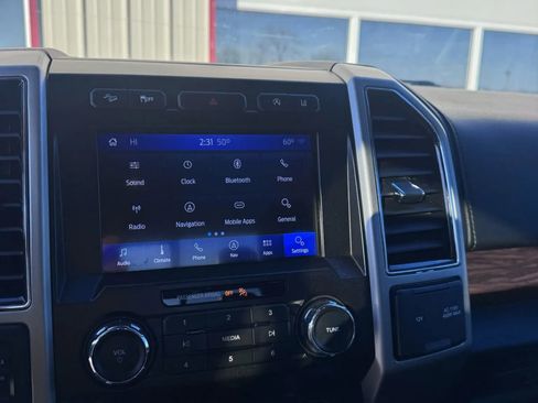 Used 2020 Ford F150 Lariat image 12