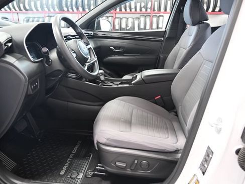 Used 2023 Hyundai Santa Cruz SEL AWD/4WD image 11