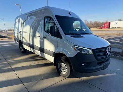New 2025 Mercedes-Benz Sprinter 3500 image 3