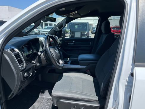 Used 2022 RAM 1500 Big Horn AWD/4WD image 14