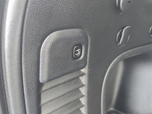 Used 2021 Jeep Grand Cherokee Limited w/ Premium Lighting Group image 17