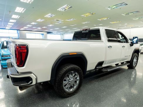 Used 2020 GMC Sierra 2500 Denali w/ Denali Ultimate Package image 6