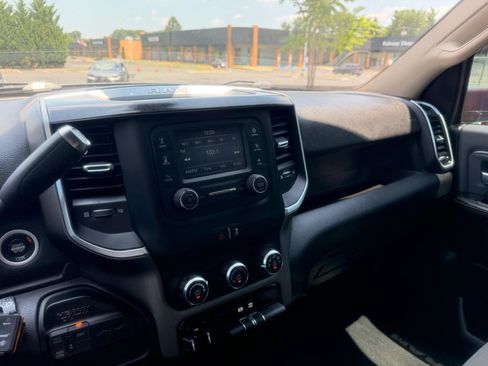 Used 2019 RAM 2500 Big Horn AWD/4WD image 13