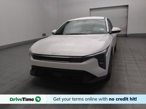 Used 2025 Kia K4 FWD image 1
