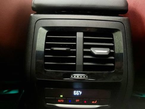 Used 2024 BMW X3 sDrive30i w/ M Sport Package RWD image 54