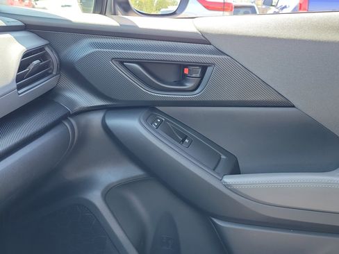 Used 2024 Subaru Crosstrek 2.0i Premium image 30