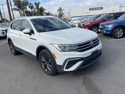 Used 2022 Volkswagen Tiguan SE