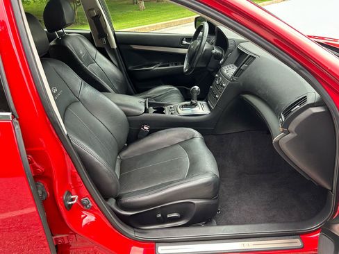 Used 2011 INFINITI G37 x Sedan w/ Premium Pkg AWD/4WD image 13