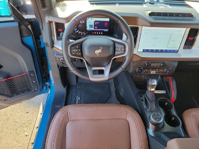 Certified 2024 Ford Bronco Heritage Edition AWD/4WD image 28