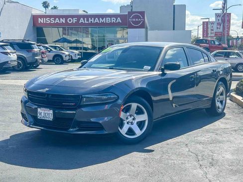 Used 2023 Dodge Charger Police w/ Street Appearance Group RWD image 2