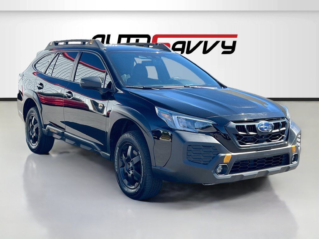 Used 2025 Subaru Outback Wilderness AWD/4WD image 1