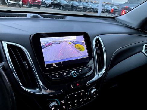 Certified 2022 Chevrolet Equinox Premier image 19