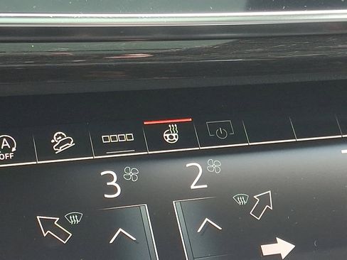 New 2026 Audi Q8 Premium Plus image 18