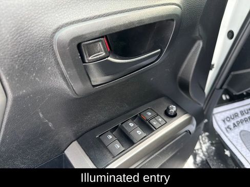 Used 2023 Toyota Tacoma SR5 image 19