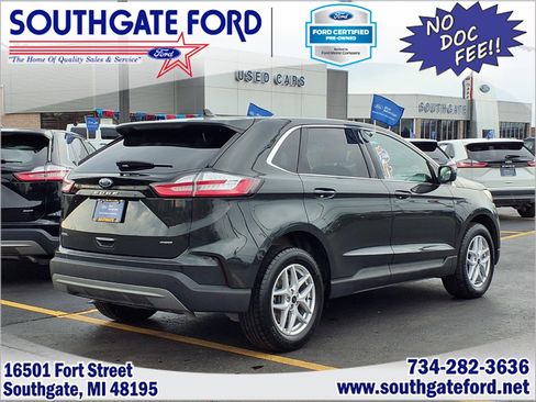 Certified 2024 Ford Edge SEL w/ Convenience Package image 2