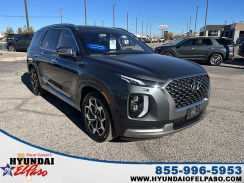 Certified 2022 Hyundai Palisade Calligraphy FWD image 1
