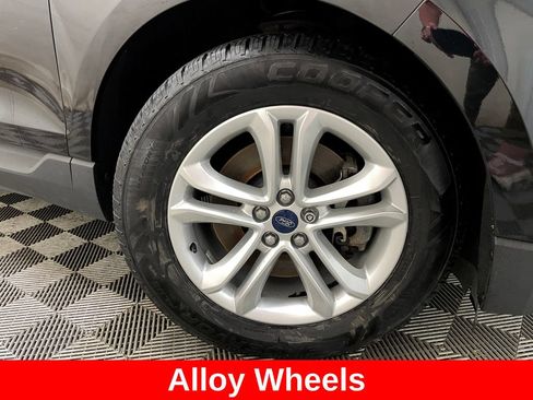 Used 2020 Ford Edge SEL w/ Cold Weather Package AWD/4WD image 47
