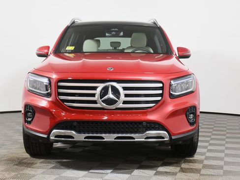 Certified 2026 Mercedes-Benz GLB 250 GLB 250 image 10