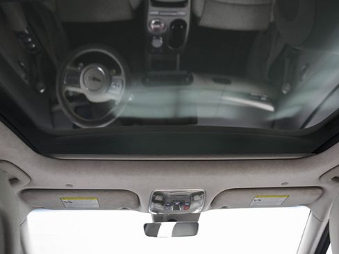 Used 2023 Genesis GV60 Performance image 24