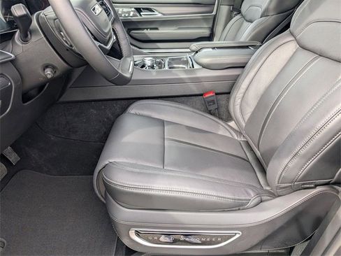 New 2026 Jeep Grand Wagoneer L Summit image 13