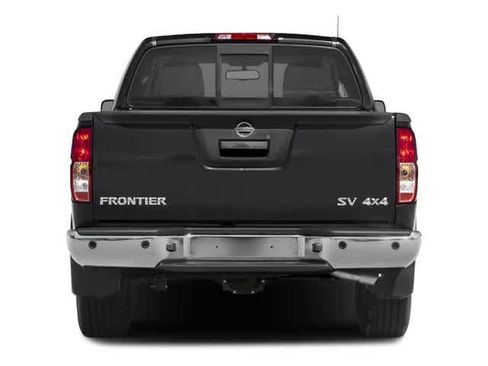 Used 2017 Nissan Frontier SV w/ SV Value Truck Package AWD/4WD image 5