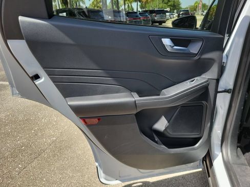 Certified 2025 Ford Escape ST-Line w/ Tech Pack #1 FWD image 10