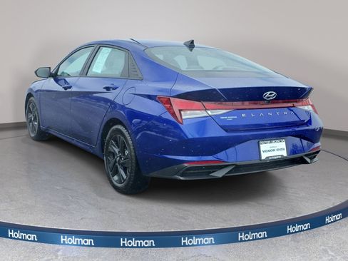 Used 2023 Hyundai Elantra SEL FWD image 8