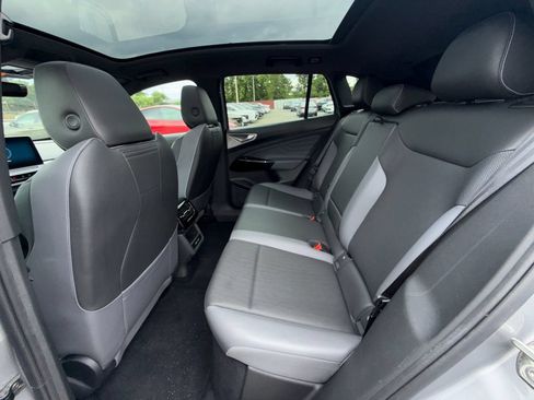 Used 2023 Volkswagen ID.4 Pro S RWD image 25