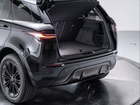 New 2026 Land Rover Range Rover Evoque S image 30