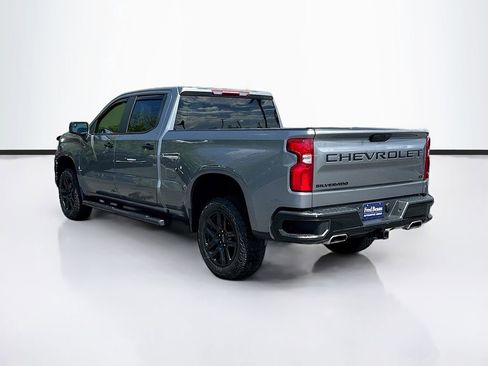 Used 2021 Chevrolet Silverado 1500 LT Trail Boss w/ LPO, Dark Essentials Package AWD/4WD image 6