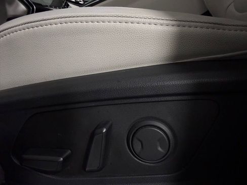 Used 2024 Hyundai Tucson Limited image 25