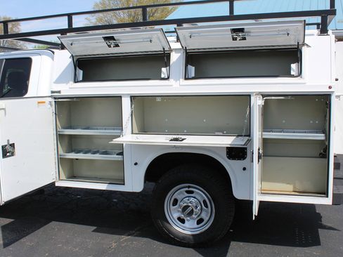 Used 2023 Ford F350 XL w/ XL Chrome Package AWD/4WD image 40